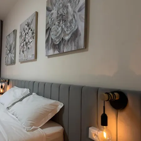 Elite Royal Apartment